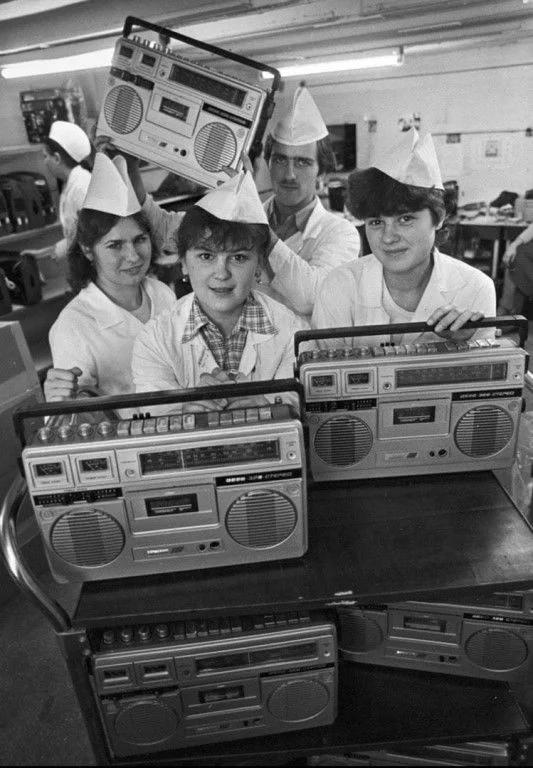 Radio tape recorders of my childhood - the USSR, Vega, Radiozavod