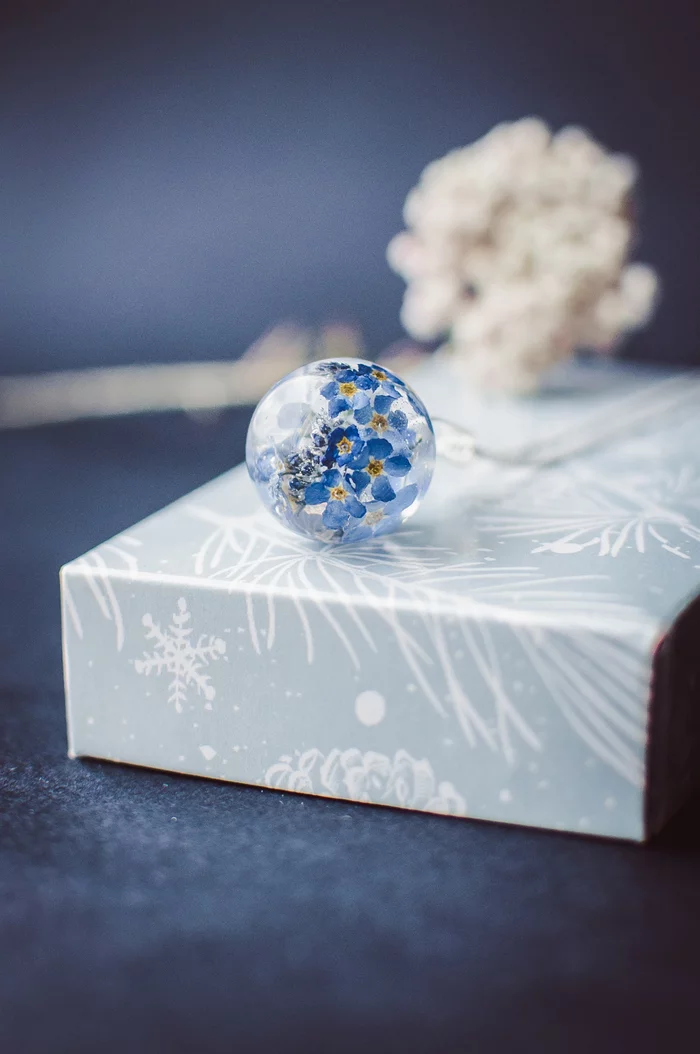 Spheres and hemispheres made of epoxy resin - My, Handmade, Epoxy resin, Plants, Needlework without process, Pendant, Earrings, Nika_kiss, Longpost