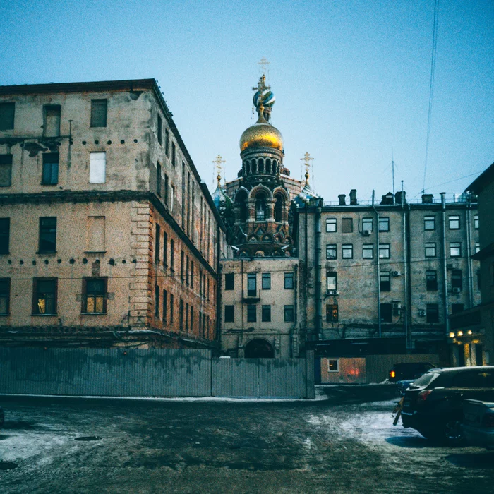 The center of St. Petersburg is different - My, The photo, Mobile photography, Saint Petersburg, Savior on Spilled Blood