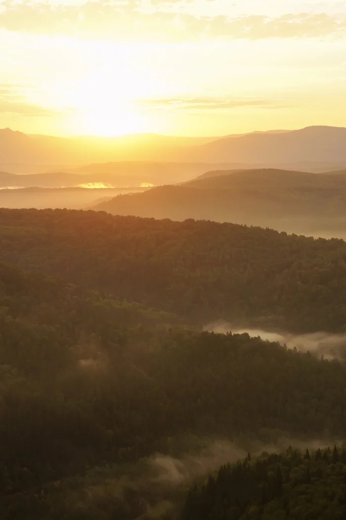 Dawn in the mountains - My, dawn, The mountains, Nature, Ural, Summer, Longpost