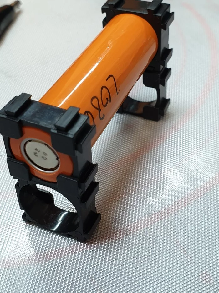 Battery for oscilloscope. Details about the converter. Versatile and repeatable :) - My, Battery, 18650 battery, Oscilloscope, Modernization, Longpost