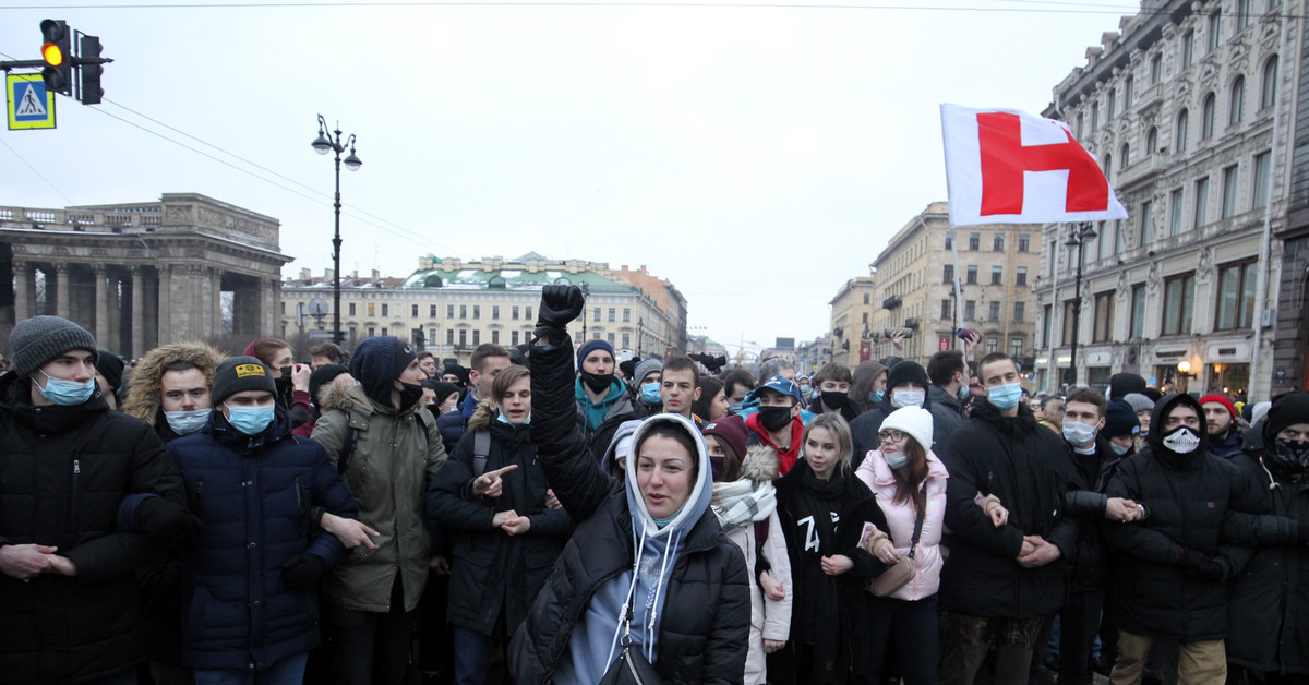 Гражданская против граждан. Митинг Навального 23 января 2021 Москва. Митинг Навального в СПБ 2021. Протесты в России 2021 Навальный.