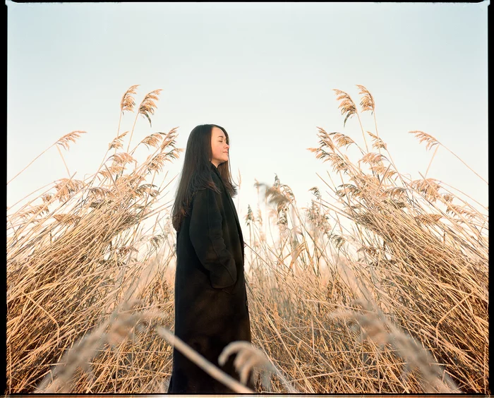 A couple of frames from the latest Portra 400 +2 film - My, Film, Girls, Portrait, Longpost