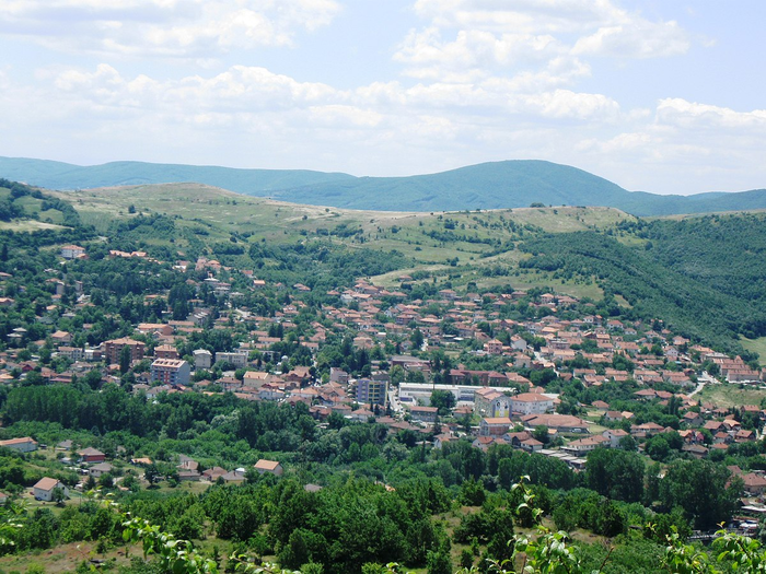 время пол шестого на часах