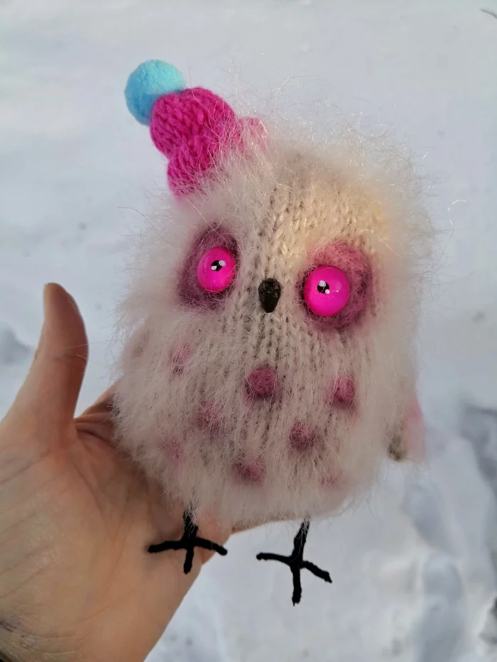 Today a fluffy from the Owl family) - My, Needlework without process, Knitted toys, Knitting, Owl, Presents, Longpost