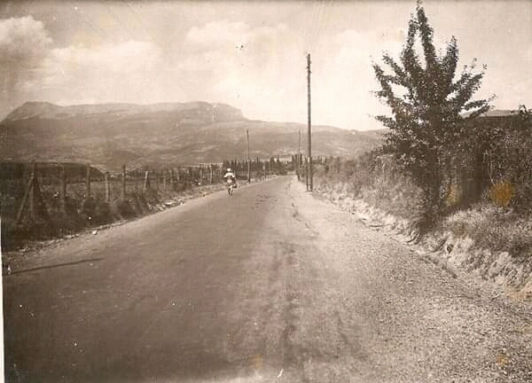 Crimea. Old road to Alushta and Yalta. Photo 1940 - Crimea, Road, Old photo