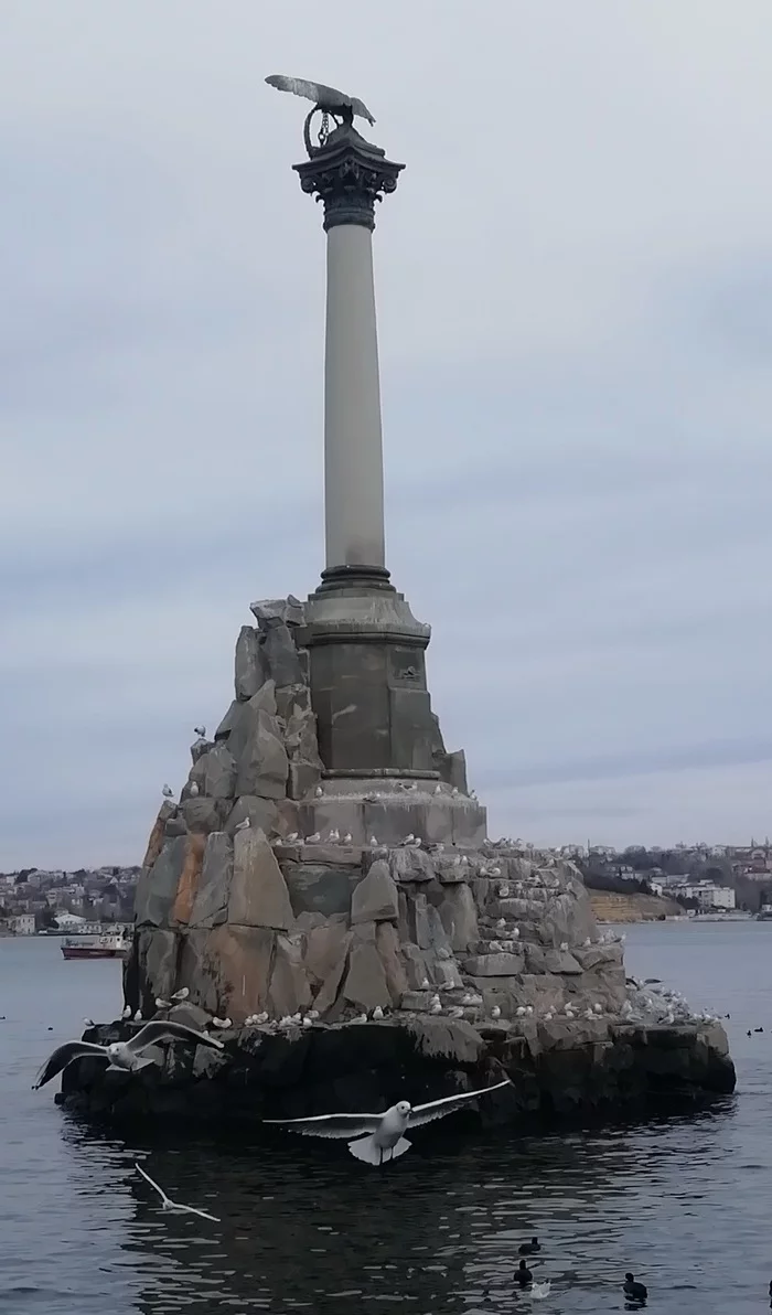 Sevastopol - My, Sevastopol, Seagulls, The photo, Monument to The Sunken Ships