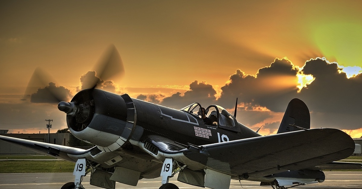 Фото ф. Corsair f4u самолет. Vought f4u Corsair. Chance Vought f4u Corsair. F4 Корсар.