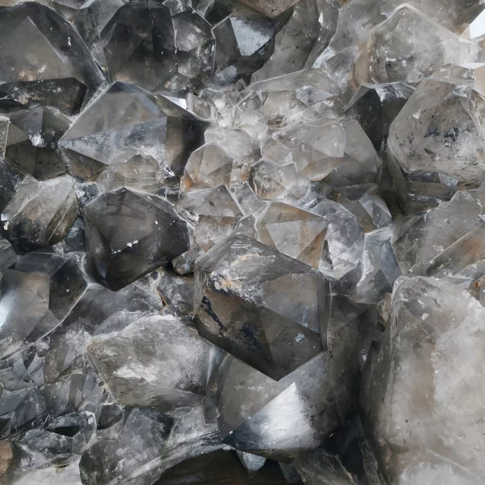 Some quartz - My, Minerals, Quartz, Amethyst, Mobile photography