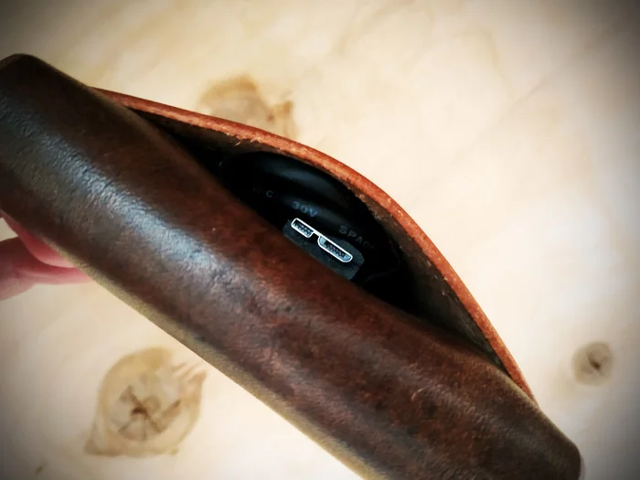 Genuine leather case for HDD - My, With your own hands, Handmade, Leather, Needlework without process, Longpost, Leather products, Leather craft, Leather case