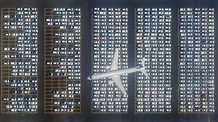 14,000 parking spaces - Google maps, Google earth, USA, Philadelphia, Port, Parking, Auto, Pictures from space