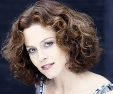 Sigourney Weaver: Not Just Aliens and Ghostbusters - My, Sigourney Weaver, Alien movie, Stranger, Fantasy, Hollywood, Ghostbusters, Actors and actresses, Longpost