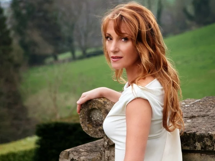 Actress and writer Jane Seymour turns 70 - Jane Seymour, Actors and actresses, James Bond, Longpost