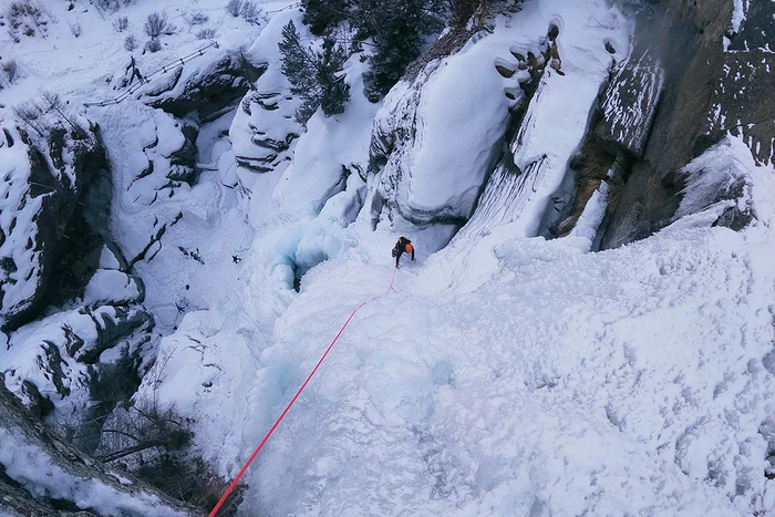 Ice climbing in Val di Cogne (Italy) - My, Ice climbing, Mountaineering, The mountains, Alps, Italy, Video, Longpost, Video blog