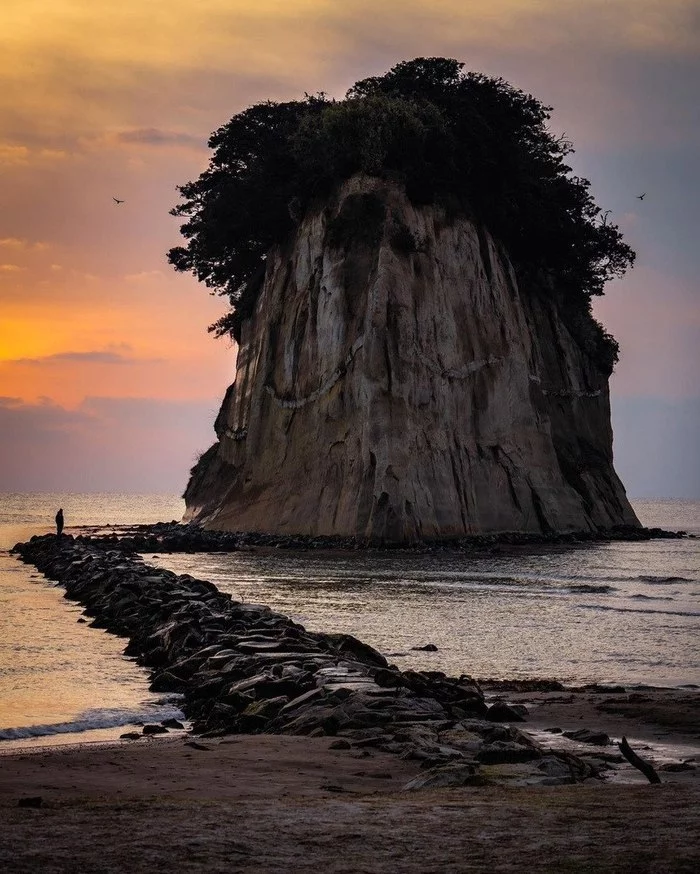 Rock on the beach, Ishikawa Prefecture - Beach, The rocks, Japan, Unusual, Sea, Nature