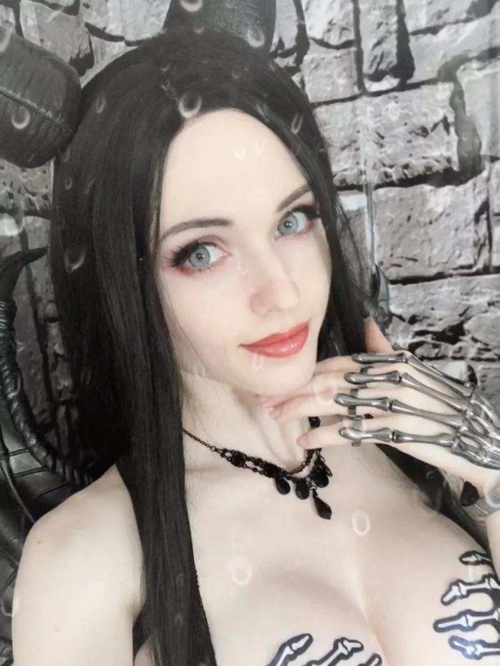 Kaitlyn Siragusa - Succubus - NSFW, Косплей, Девушки, Эротика, Попа, Сиськи, Суккуб, Длиннопост, Kaitlyn Siragusa