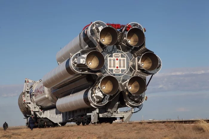 The Proton-M launch vehicle is also impressive - Rocket, Space, Power, Baikonur, Booster Rocket, Proton-m