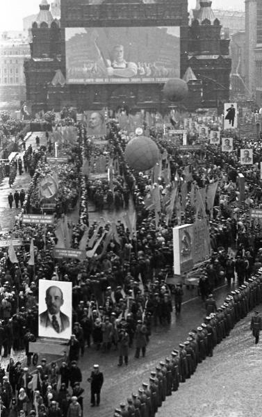 History of the USSR in photographs No. 247 - Story, The photo, A selection, Retro, the USSR, Longpost, Black and white photo, Historical photo, History of the USSR