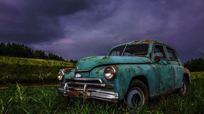 Remains of a former civilization (#telephonephoto) - My, Auto, the USSR, Made in USSR, Soviet technology, Rarity, Nature, The photo, Mobile photography, Field, Abandoned, Abandoned cars, Summer