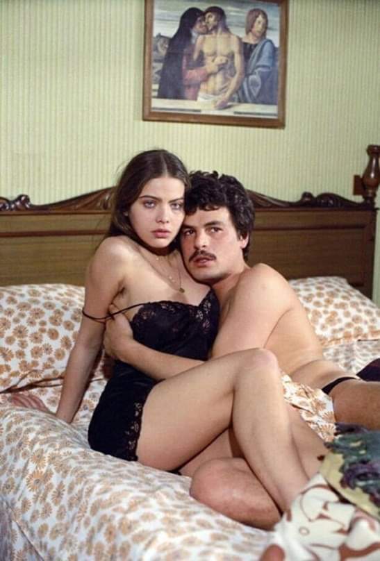 Ornella Muti and Michele Placido in the movie People's Romance. 1974 - Michele Placido, Ornella Muti, Images, Old photo