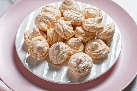 Meringue with chocolate and nuts - My, Meringue, Dessert, Sweets, Recipe, Preparation, Food, Cooking, Longpost