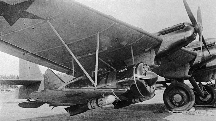 Отрывок из «Фронт до самого неба. Записки морского летчика», В. Минаков