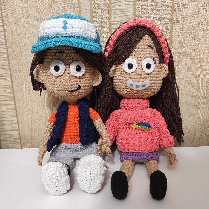 Dipper and Mabel in their glory! I think they are similar)) - My, Mabel pines, Dipper pines, Dipper and Mabel, Crochet, Knitting, Gravity falls, Needlework without process