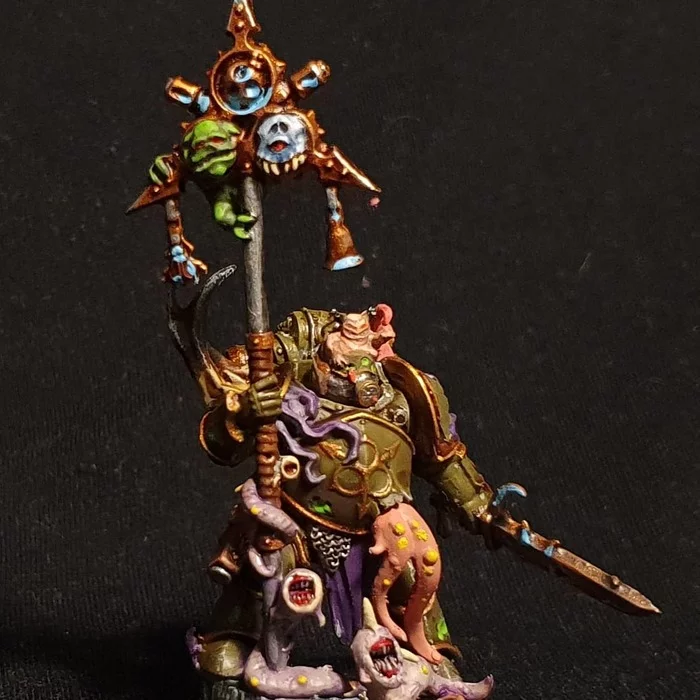 How I calm my nerves. Plagmarine Standard Bearer - My, Wh miniatures, Plague marine, Death guard, Wh40kconversion, Warhammer 40k, Chaos space marines