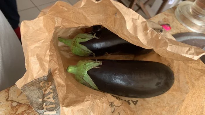 “I asked my husband to buy zucchini” - Husband, Zucchini, Eggplant, Identified, Twitter, ADME, The photo