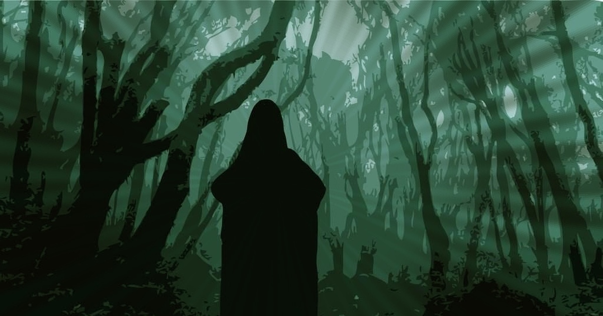 The woods collection dark. Призрак в капюшоне. Темная фигура в темном лесу. Страшный силуэт в лесу. Призрак в плаще.
