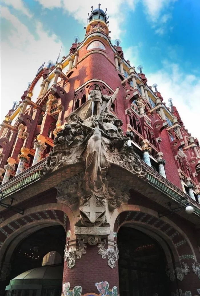 Palace of Catalan Music in Barcelona - Architecture, Interior, Barcelona, Modern, Spain, Longpost, Barcelona city