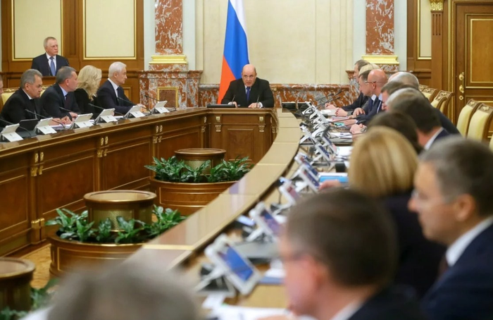 Правительство сократит список продуктов первой необходимости: в него войдут хлеб и вода