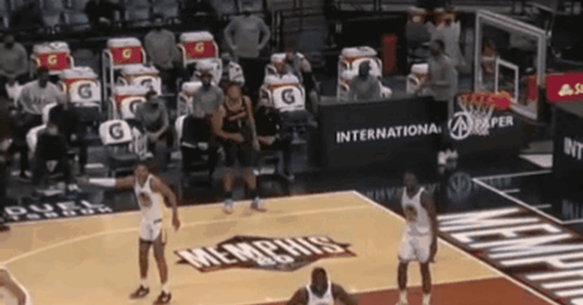 Ja Morant hits the rim - Sport, Basketball, NBA, Lay-Up, GIF