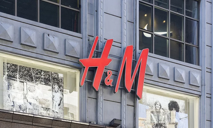 Xiaomi, Huawei, Vivo and other Chinese giants have taken up arms against H&M. The company got into a major scandal in China - China, Hm, Xinjiang, Scandal