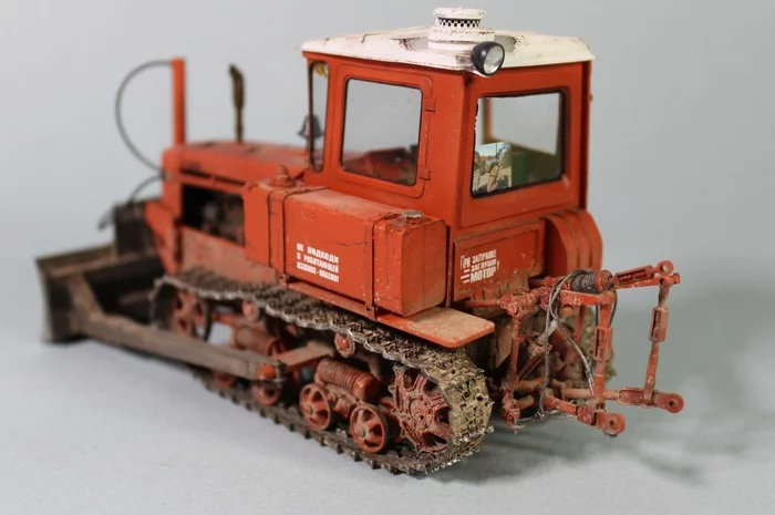 DT-75m - My, Tractor, DT-75, Stand modeling, Scale model, Technics, Longpost