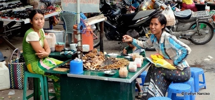 Burmese borscht - My, Travels, , Myanmar, Showdown in the style of kung fu, Kitchen, National cuisine, Borsch, Mandalay, Longpost, , Humor, Asia, Southeast Asia, Eclecticism