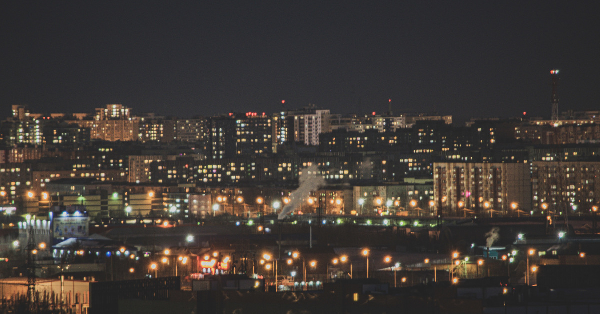 2 неба сургут. Сургут с неба. Сургут фото города вечером. Второе небо, Сургут. Сургут ночью красивейшие картинки реальные.