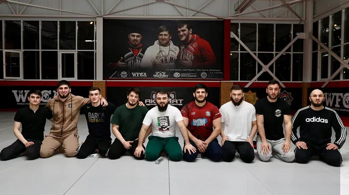 Kadyrov's nephew met with fighters from Chechnya and asked them to stop fighting in pop MMA - Chechnya, Chechens, Fighters, MMA, Ramzan Kadyrov, Politics, Fisticuffs