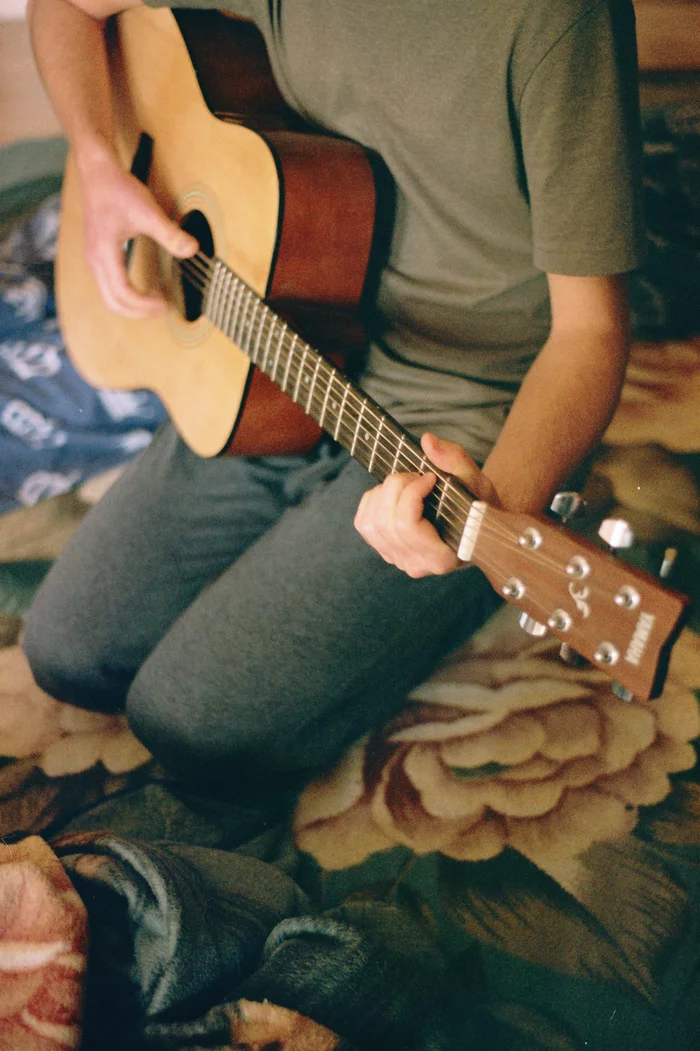Holiday morning) - My, Acoustic guitar, Guitar, Yamaha, Lamp character, Cosiness, Film