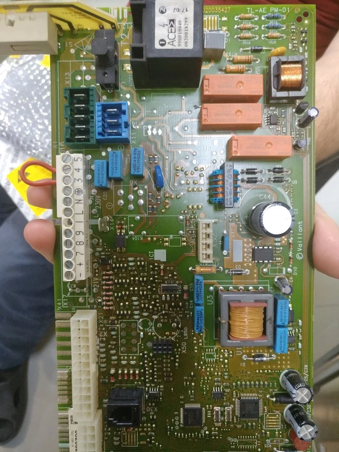 Need help repairing or restoring a Vaillant board - Pay, Need help with repair, Repair of equipment
