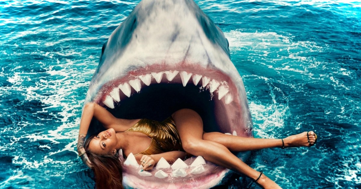 Включи акулы едят. Девочка акула.