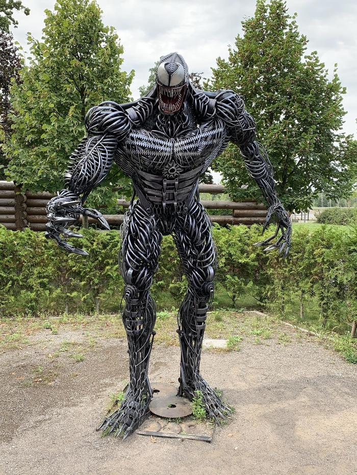 Former scrap metal - Scrap metal, Venom, Sculpture