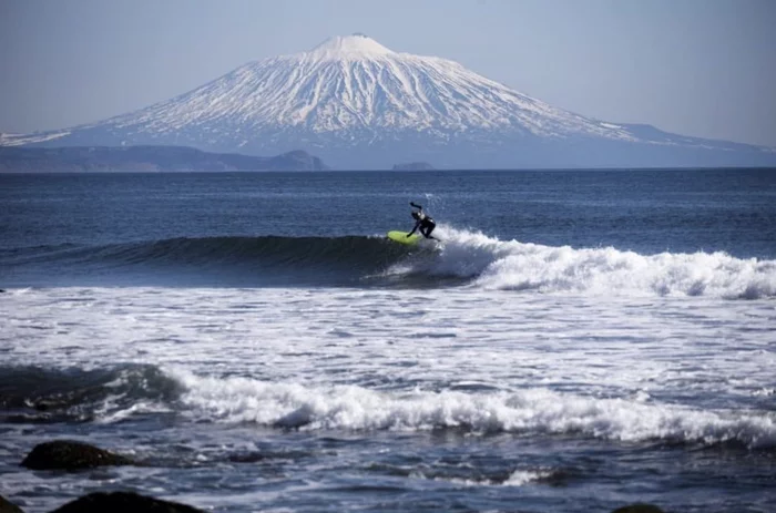 The best surfers in Russia catch a wave against the backdrop of a volcano - Surfing, Russia, Sport, Volcano, Kunashir, Tyatya Volcano, The photo, Video, Longpost