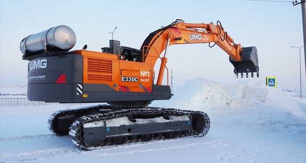 A Russian company presented the first domestic excavator powered by LNG - Excavator, SPG, Video, Longpost