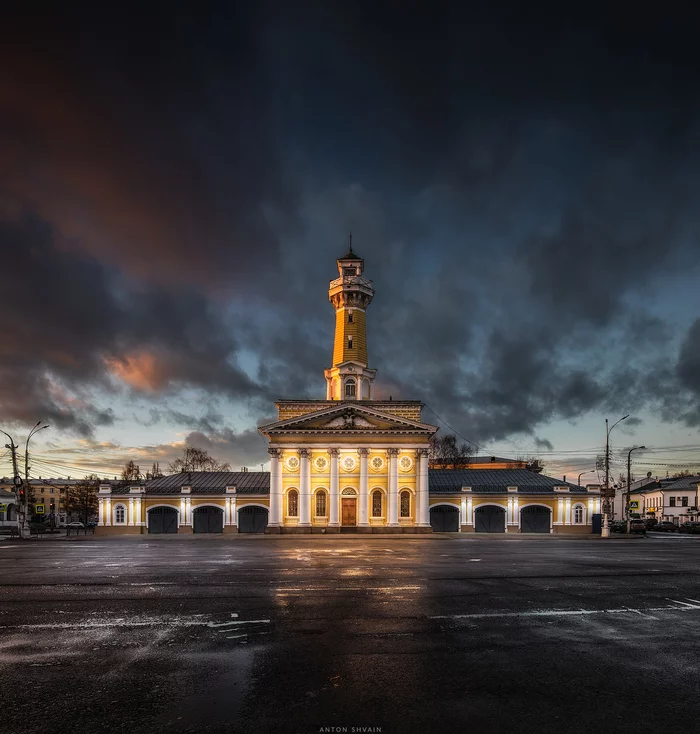 Fire Tower. - My, Kostroma, Architecture, Town, City walk, Sunrises and sunsets, Travel across Russia, Weekend travel, Cities of Russia