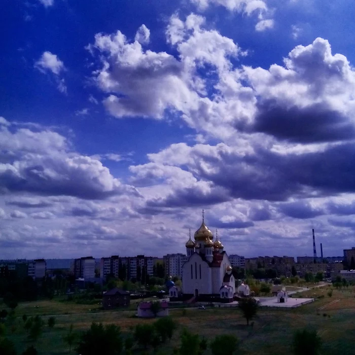 Painting of the temple (to opponents of art (faith) bypassed) - My, Temple, Volgodonsk, Painting, Church, Icon, Video, Video blog