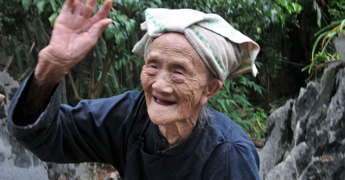 Самого старшего человека. Ли Цинъюнь. Деревня БАМА В Китае долгожители. Старик китаец.
