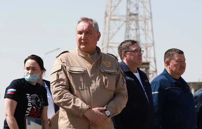 Rogozin promised to provide all Russians with space communications by 2024 - My, Dmitry Rogozin, Politics, Space, Roscosmos, Satellite Communications