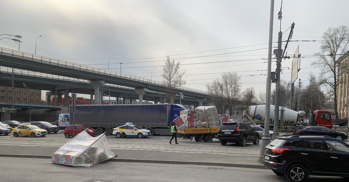 Что ответить на везет. Машина вам везет петрович. машина петрович фото.