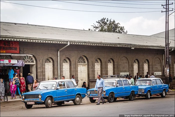 Эфиопское такси: ВАЗ-2101 Такси, Эфиопия, Копейка, Лада, Аддис абеба, Жигули, Ваз-2101, История, Африка, Туризм, Авто, Фотография, Длиннопост Эфиопское такси: ВАЗ-2101 Такси, Эфиопия, Копейка, Лада, Аддис абеба, Жигули, Ваз-2101, История, Африка, Туризм, Авто, Фотография, Длиннопост